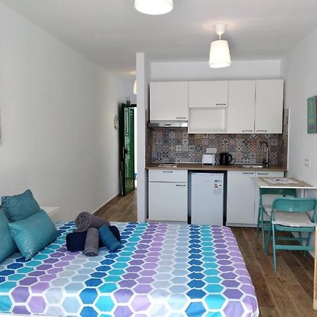 Marina Beach-Apartamentos Tahiche Costa Teguise Luaran gambar