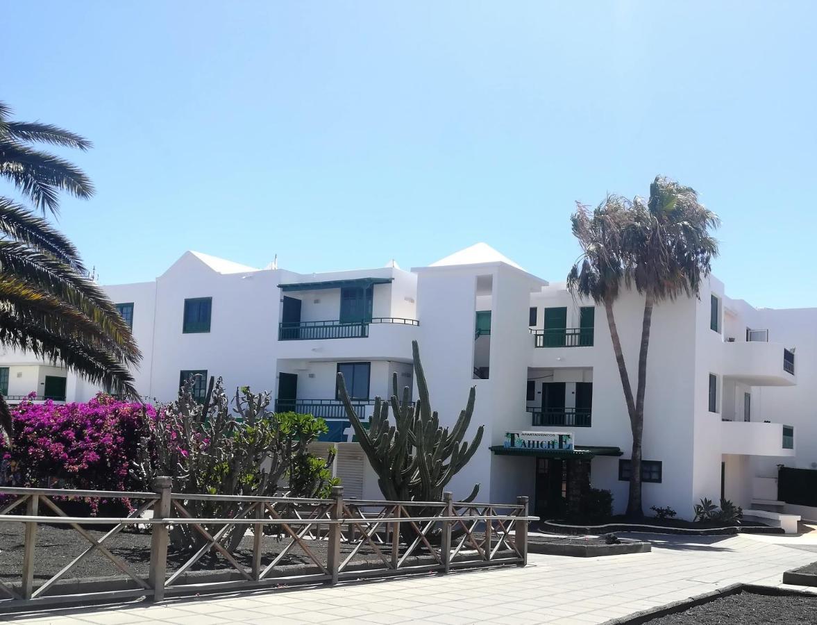 Marina Beach-Apartamentos Tahiche Costa Teguise Luaran gambar